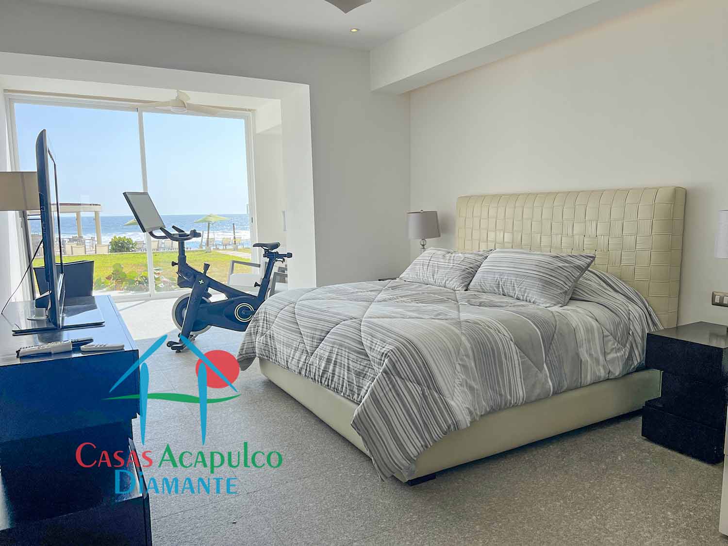 Ocean Front 108 - Recámara principal 1